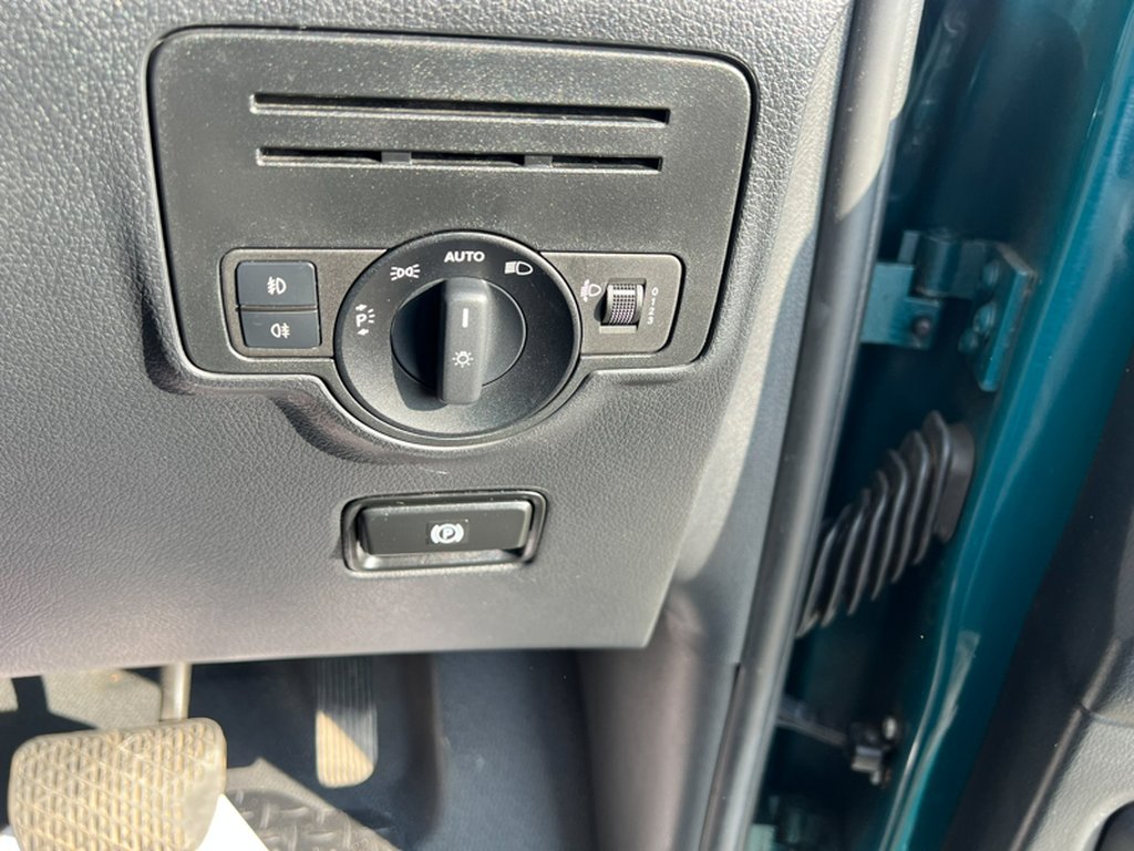 2021 Mercedes-Benz VitoAUTO LWB L2H1 Progressive 114 Air Con Nav Rear Camera Euro 6 NO VAT — thumbnail 40 of 51