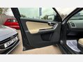 Volvo XC60 2.0 D4 SE Lux Auto Euro 6 (s/s) 5dr 35