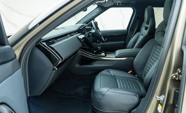 Land Rover Range Rover Sport P635 SV EDITION ONE 23