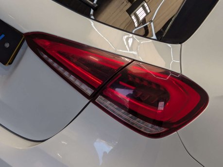 Mercedes-Benz A Class 1.3 A 200 AMG Line Exeutive Auto 5dr 43