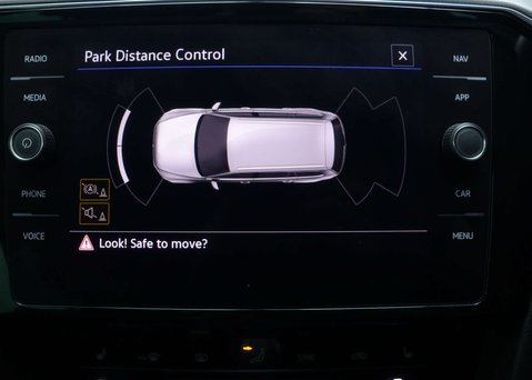 Volkswagen Passat 1.4 TSI 13kWh GTE Estate 5dr Petrol Plug-in Hybrid DSG Euro 6 (s/s) (218 ps 32