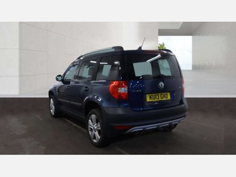 Skoda Yeti 2.0 TDI SE Plus SUV 5dr Diesel Manual 4WD Euro 5 (170 ps) 3