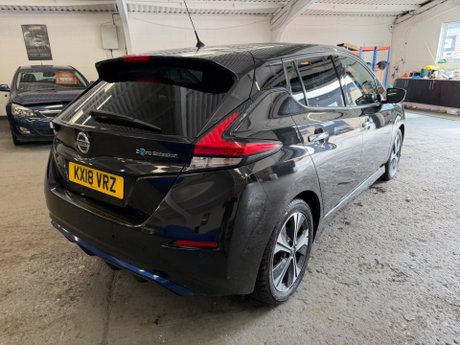 Nissan LEAF 40kWh 2.Zero Auto 5dr 8