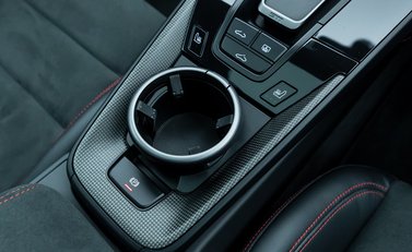 Porsche 911 Carrera 4 GTS (992) 26