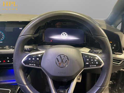 Volkswagen Golf 1.5 eTSI MHEV R-Line Hatchback 5dr Petrol Hybrid DSG Euro 6 (s/s) (150 ps) 13