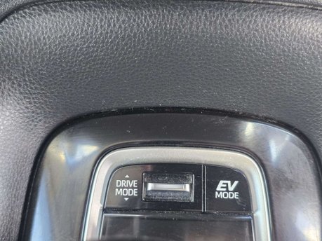Toyota Corolla 1.8 VVT-h Design Touring Sports 5dr Petrol Hybrid CVT Euro 6 (s/s) (122 ps) 31