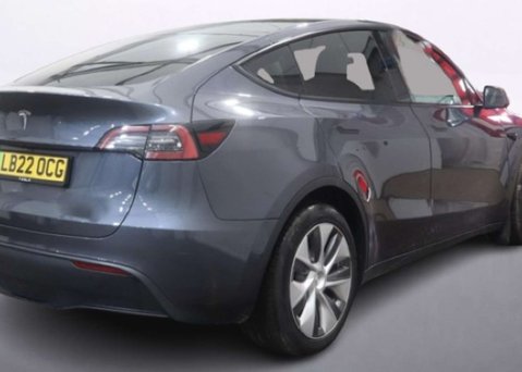 Tesla Model Y (Dual Motor) Long Range SUV 5dr Electric Auto 4WDE (384 bhp) 9