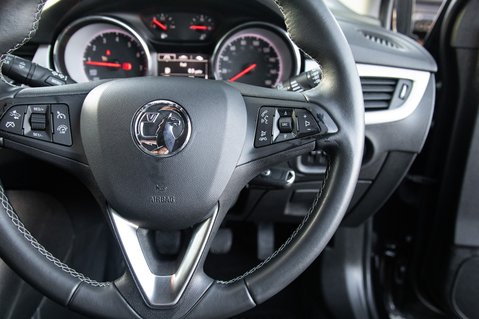 Vauxhall Astra SRI VX LINE NAV 20