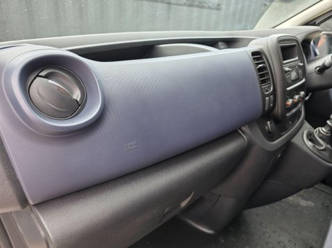 Vauxhall Vivaro 1.6 CDTi 2900 ecoFLEX L1 H1 Euro 5 (s/s) 5dr 8