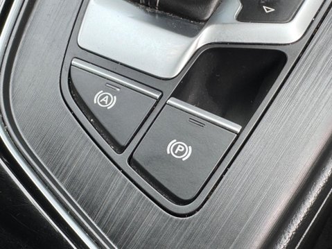 Audi A4 2.0 TDI Black Edition S Tronic quattro Euro 6 (s/s) 4dr 36
