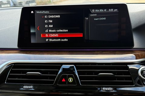 BMW 5 Series 520D XDRIVE SE - 360 DEGREE CAMERAS - IVORY LEATHER 45