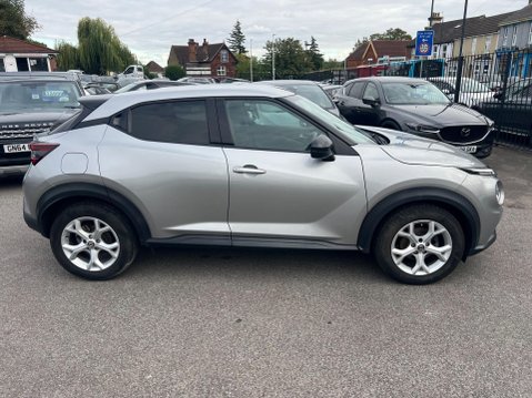 Nissan Juke 1.0 DIG-T N-Connecta DCT Auto Euro 6 (s/s) 5dr 7