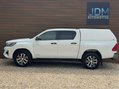 Toyota Hilux 2.4 HI-Luxury Invincible X D-4D 4WD Double Cab 4WD 5dr 9