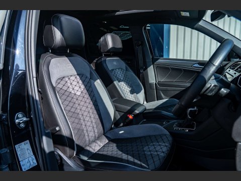 Volkswagen Tiguan 1.5 Tiguan R-Line TSi Semi-Auto 5dr 10