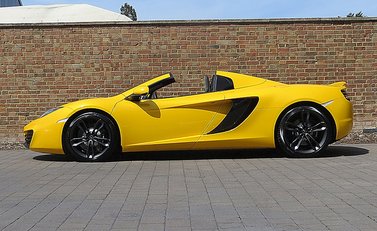 McLaren MP4-12C Spider 6