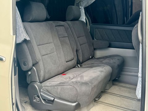 Toyota Alphard Sunroof 8 Seater 19