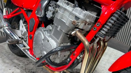 Suzuki Bandit 600 GSF 1996 MK1 RUNNING PROJECT BIKE ONLY 26K NAKED A2 9