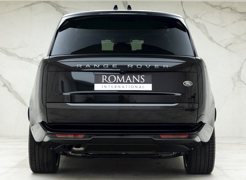 Land Rover Range Rover D350 Autobiography LWB 7 Seater 5