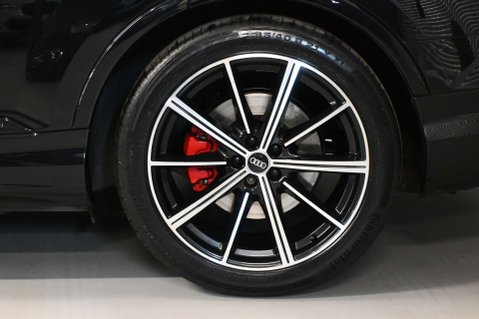 Audi Q7 3.0 Q7 Black Edition 50 TDI MHEV Quattro Auto 4WD 5dr 30