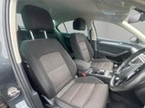 Volkswagen Passat 2.0 TDI BlueMotion Tech SE Business Euro 6 (s/s) 4dr 5