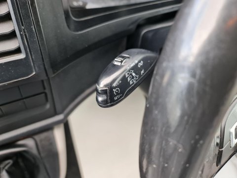 Volkswagen Campervan Long Wheel Base 26