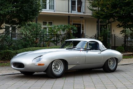 Jaguar E-Type ‘Lightweight’ 1