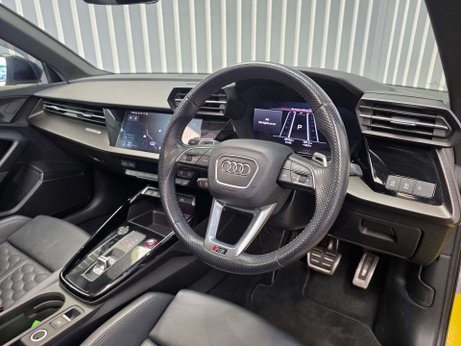 Audi RS3 2.5 TFSI Vorsprung Sportback 5dr Petrol S Tronic quattro Euro 6 (s/s) (400 18