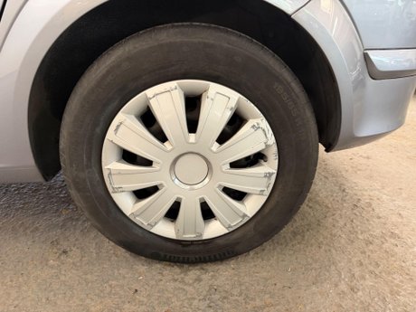 Vauxhall Astra 1.8i 16v Life 5dr 18