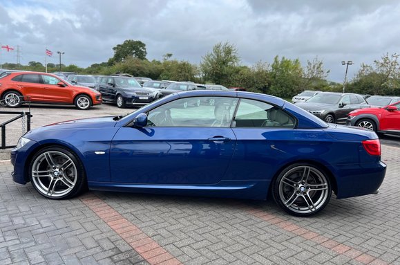 BMW 3 Series 330D M SPORT AUTO 9