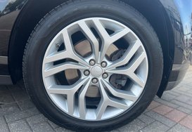 Land Rover Range Rover Evoque 2.0 D180 R-DYNAMIC SE MHEV AUTO 12