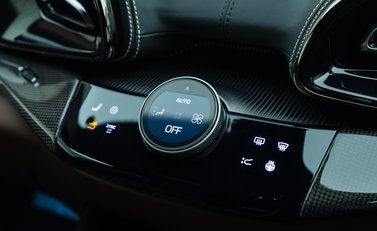 Ferrari Purosangue 25