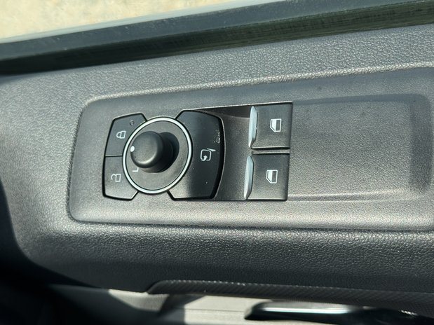 Ford Transit Custom SWB L1H1 Low Roof Trend 280 Air Con Cam Sensors EURO 6 23