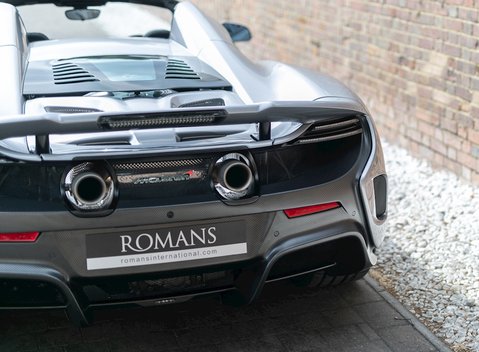 McLaren 675LT Spider 23