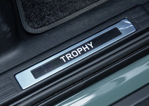 Land Rover Defender 110 TROPHY EDITION KESWICK