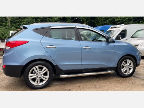 Hyundai ix35 1.7 CRDi Premium SUV 5dr Diesel Manual Euro 5 (s/s) (115 ps) 8