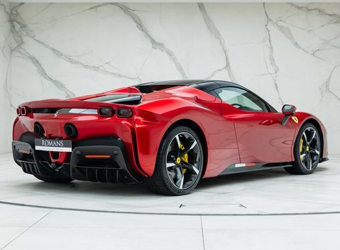 Ferrari SF90 Spider 5