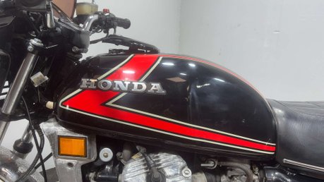 Honda CX 1981 43K 1 GENUINE OWNER NON CHOPPED RARE CLASSIC PROJECT BIKE 23