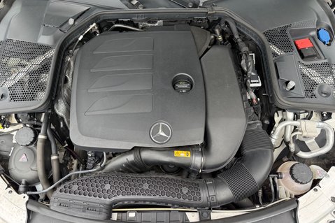 Mercedes-Benz C Class C 200 AMG LINE CONVERTIBLE - 12 MONTHS MOT 44