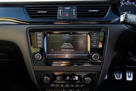 Skoda Rapid SPACEBACK SE SPORT TSI 19
