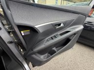 Peugeot 3008 PURETECH S/S ALLURE 17