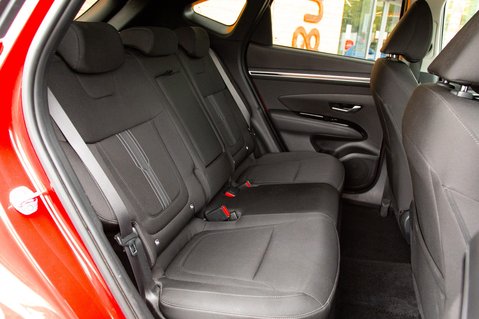 Hyundai TUCSON T-GDI PREMIUM 40