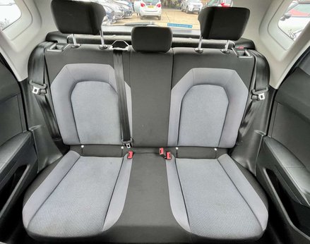 SEAT Arona 1.0 Arona SE Technology TSi Semi-Auto 5dr 54