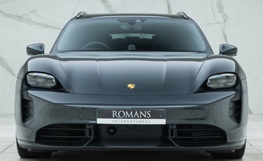 Porsche Taycan Turbo S Sport Turismo 4