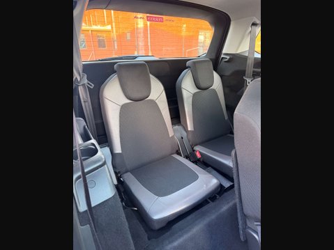 Citroen C4 Picasso 1.6 C4 Grand Picasso Exclusive+ e-HDi Semi-Auto 5dr 32