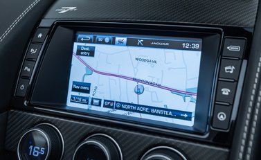 Jaguar F-Type PROJECT 7 27