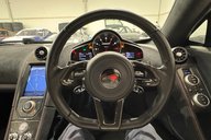 McLaren MP4-12C V8 12