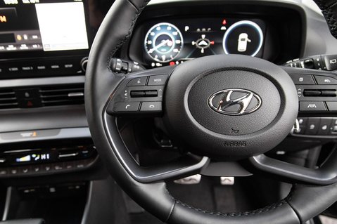 Hyundai BAYON T-GDI PREMIUM DCT MHEV 19