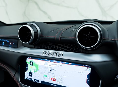 Ferrari Portofino 18