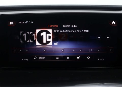 Mercedes-Benz EQC EQC 400 AMG Line Premium plus 4Matic 4WD 5dr 23