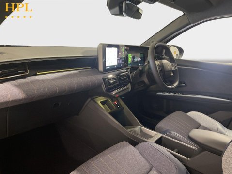 Renault 4 comfort range 52kWh techno SUV 5dr Electric Auto (150 ps) 1 Owner -Dab - B 15